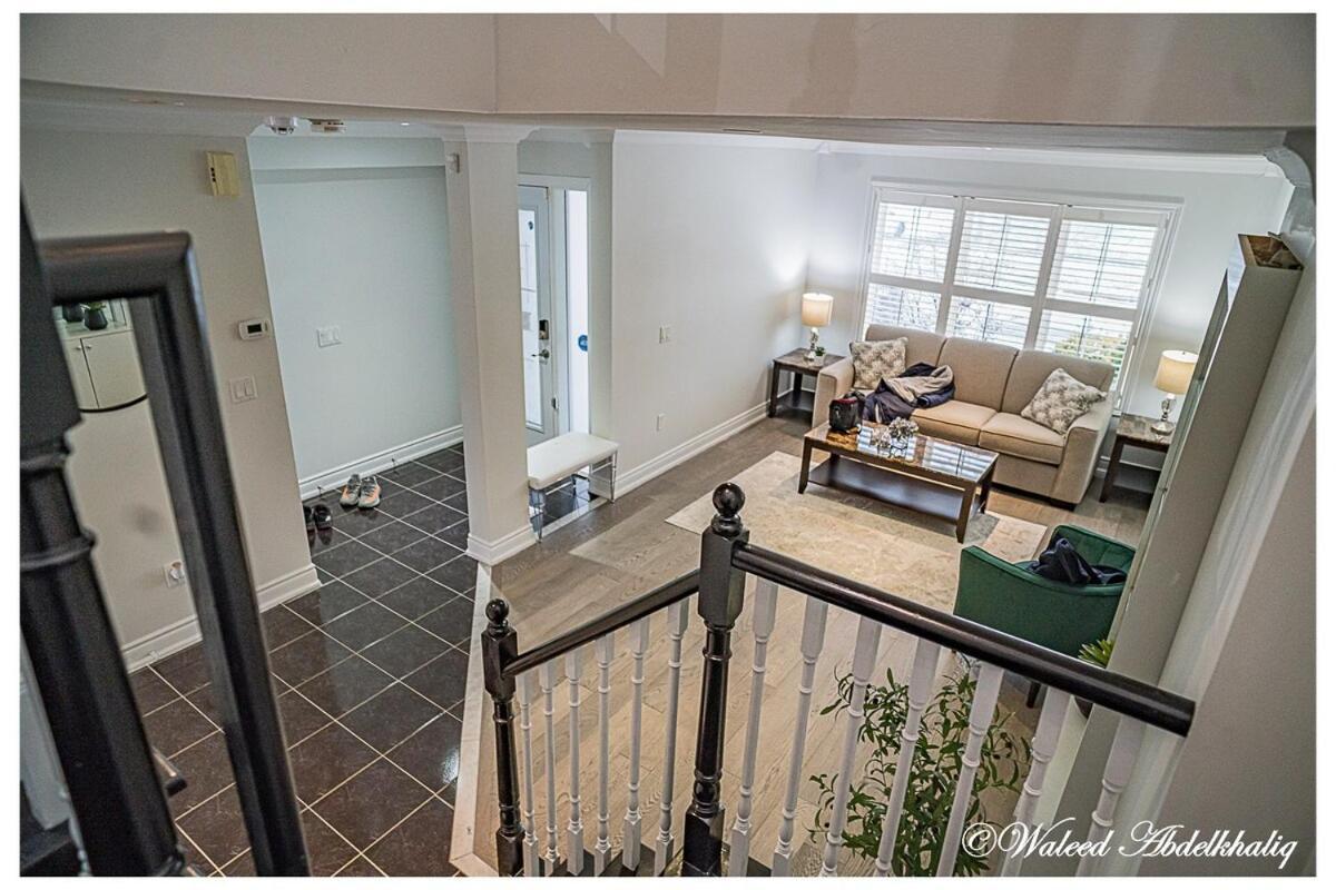 Sunroom House - 4 Bedrooms Mississauga Eksteriør billede