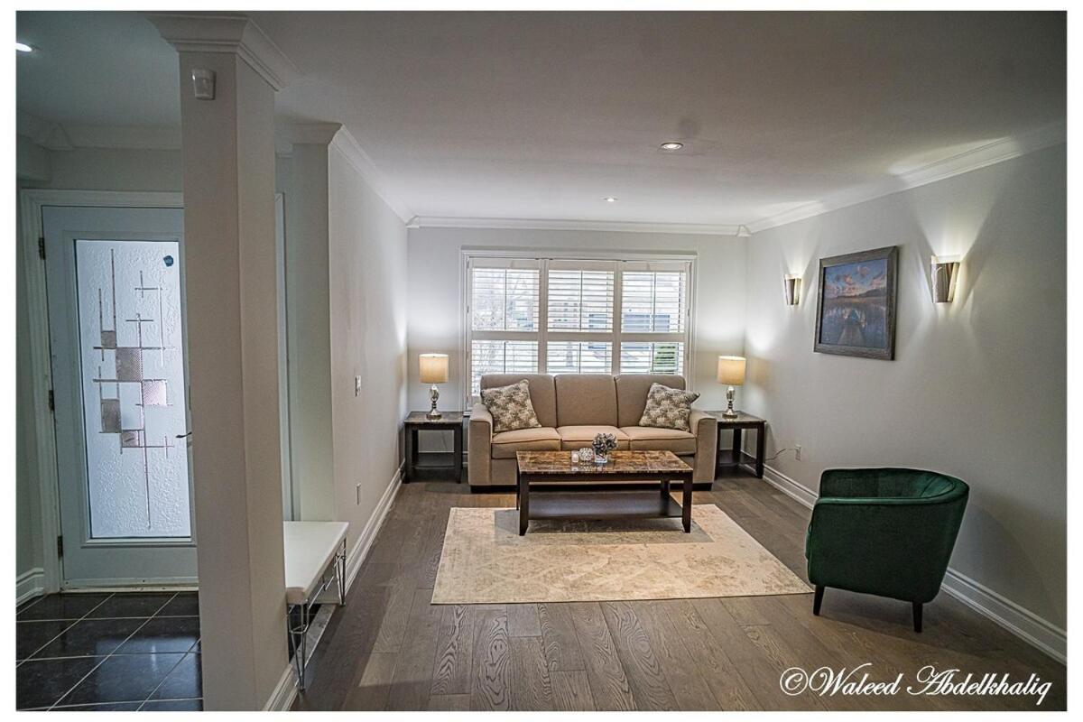 Sunroom House - 4 Bedrooms Mississauga Eksteriør billede